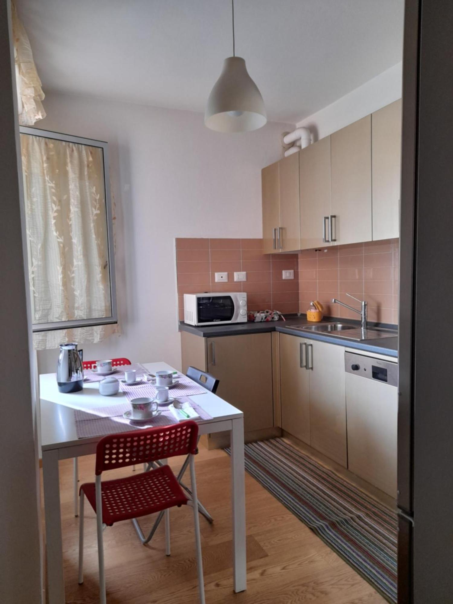 La Casa Di Max- Apartment For Families 파르마 외부 사진